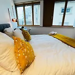 Charming 1 Bedroom With Balcon And Parking