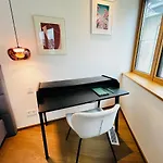 Charming 1 Bedroom With Balcon And Parking