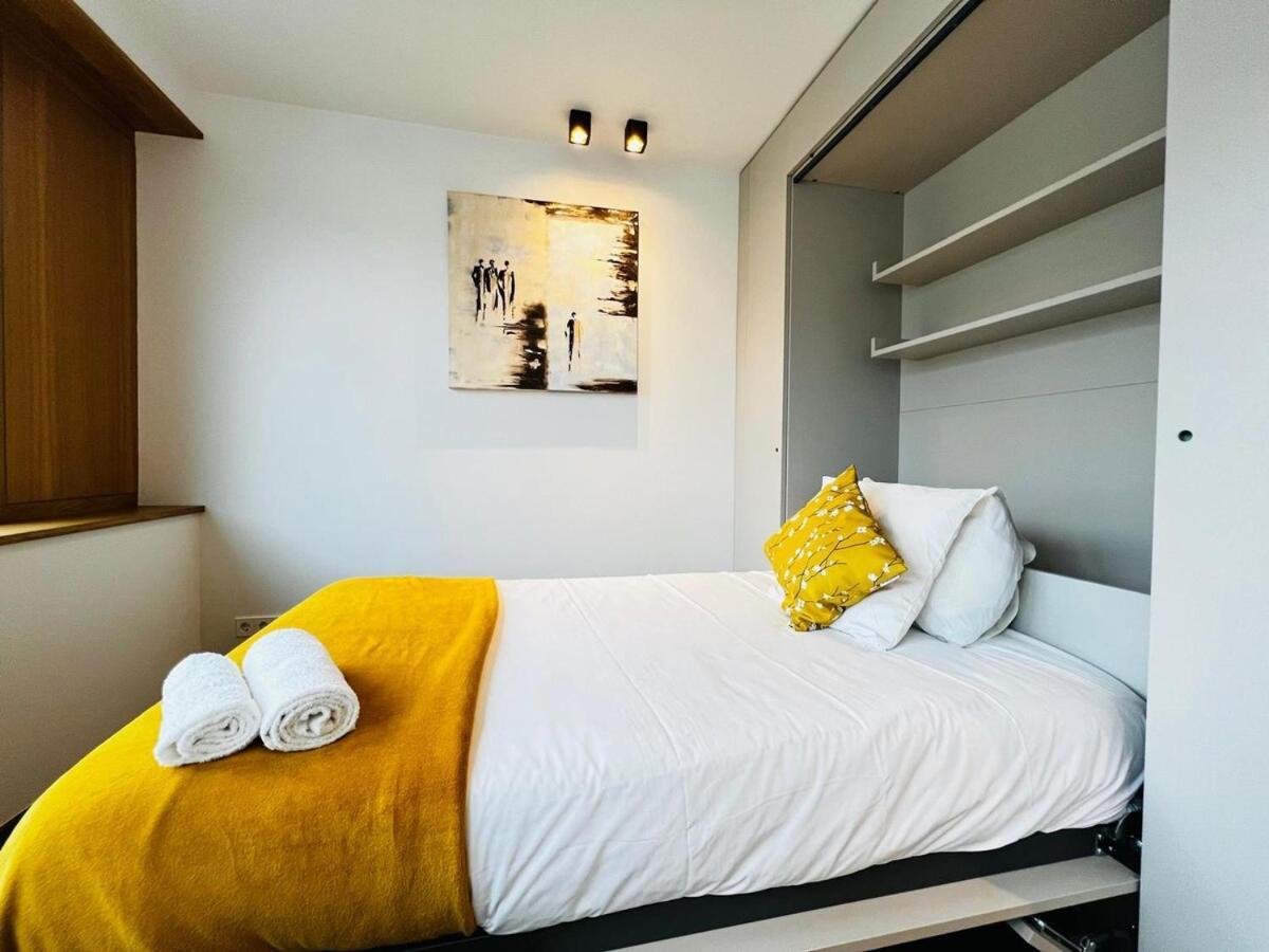 Charming 1 Bedroom With Balcon And Parking Appartement Luxembourg